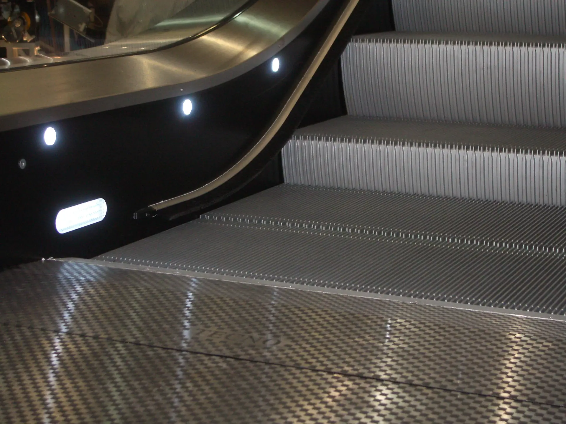 LED-Beleuchtung für Fahrtreppen
